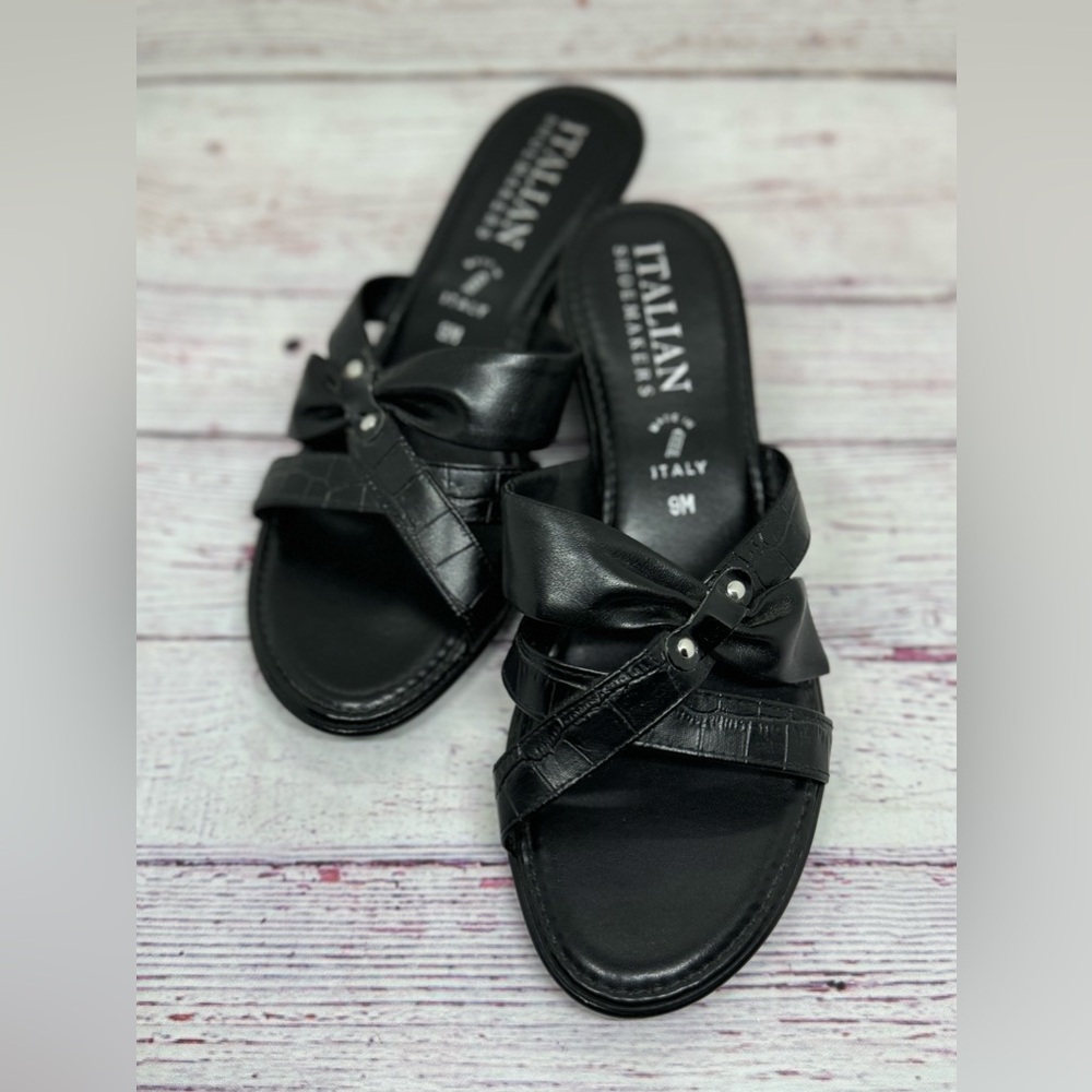Italian Shoemakers wedge sandals size 9M